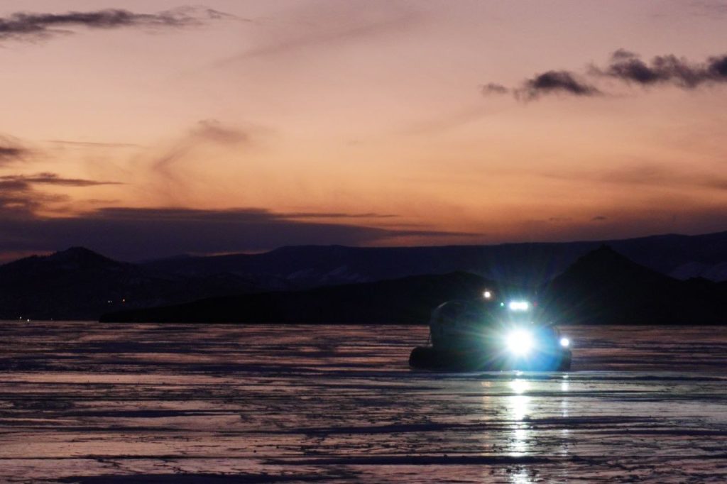 Хивус на Байкале в вечернее время